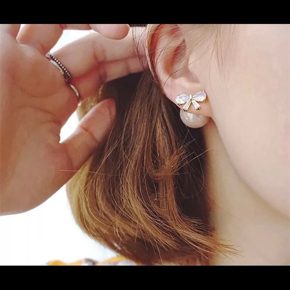 Bow and Ball Reversible Earrings - Picture 4 of 4